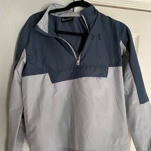 Children’s under armor pull over jacket! Worn once and is in great condition!